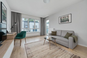 Stylish Apartment Na Grobli with Balcony by Noclegi Renters